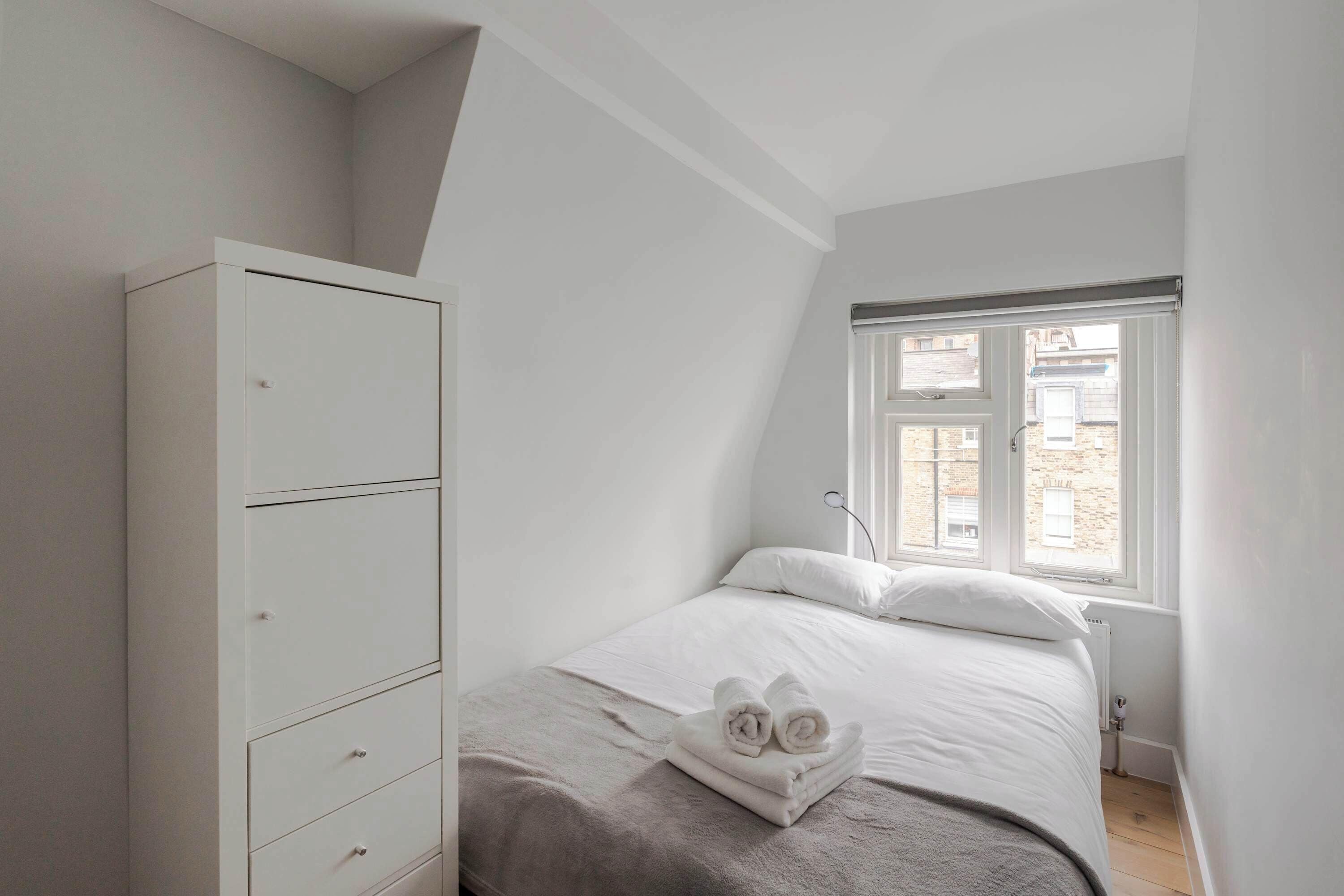 Apartment, 1 King-Bett, Küche, Stadtblick (Hanson St 23, 12)