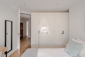Apartment, 1 King-Bett, Küche, Stadtblick (Hanson St 23, 12) | 1 Schlafzimmer, individuell dekoriert, individuell eingerichtet