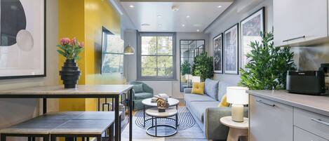 Apartment, 1 King Bed with Sofa bed, Balcony, City View (Bloomsbury Square 9) | View from room