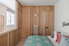 Appartement, 1 kingsize bed met slaapbank, keuken, uitzicht op stad (Brewer St B) | 1 slaapkamer, beddengoed