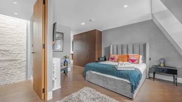 Leilighet, 1 kingsize-seng med sovesofa, terrasse, byutsikt (Bateman St 13, 3) | 1 soverom