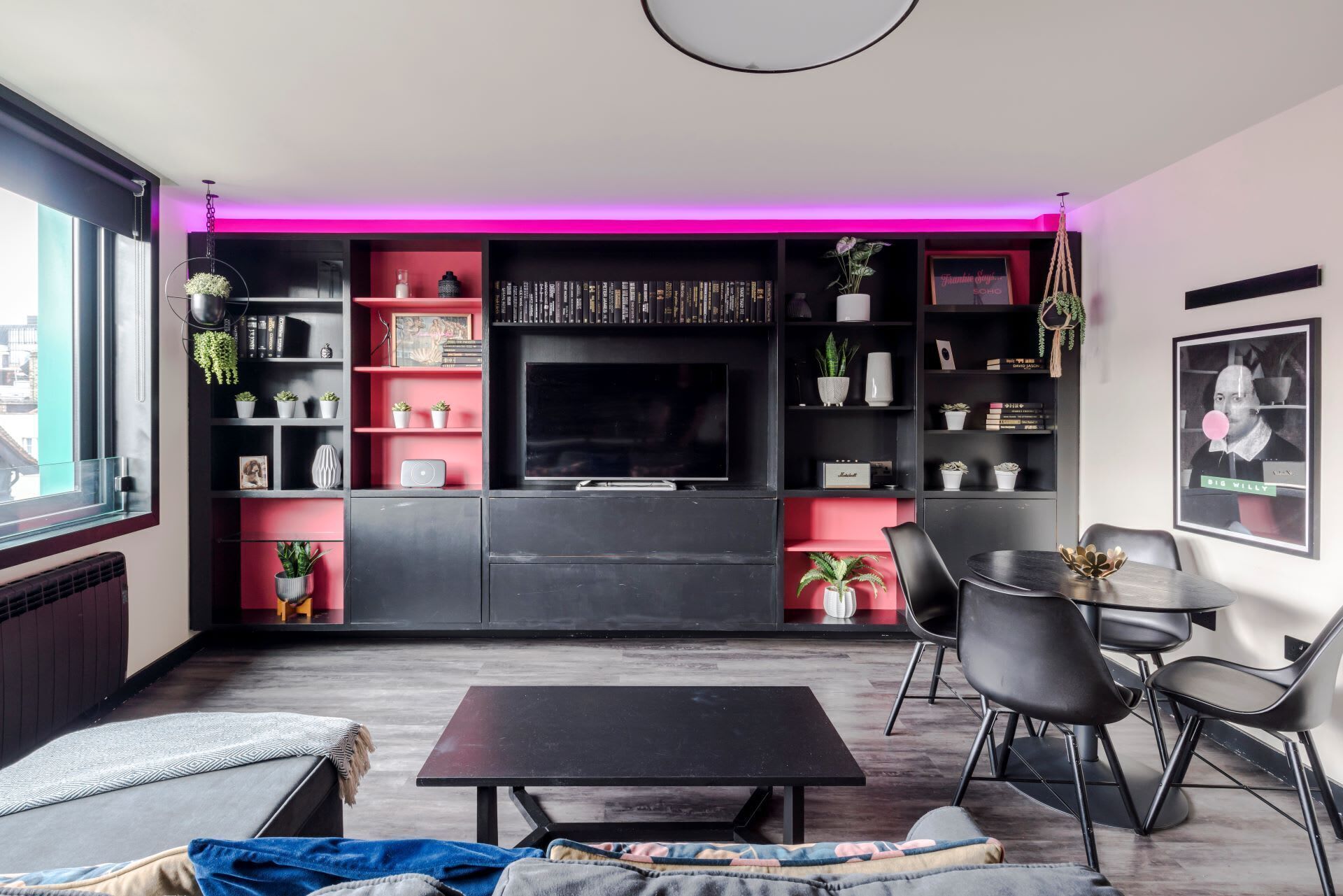 Lejlighed - 1 dobbeltseng med sovesofa - terrasse - byudsigt (Old Compton 4) | Opholdsområde