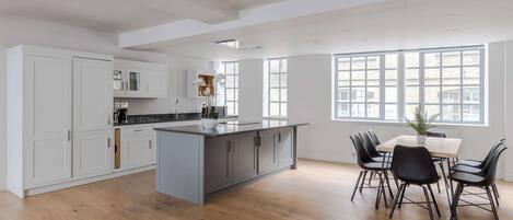 Appartamento, letti multipli, cucina, vista città (Sandra House 5) | Cucina privata