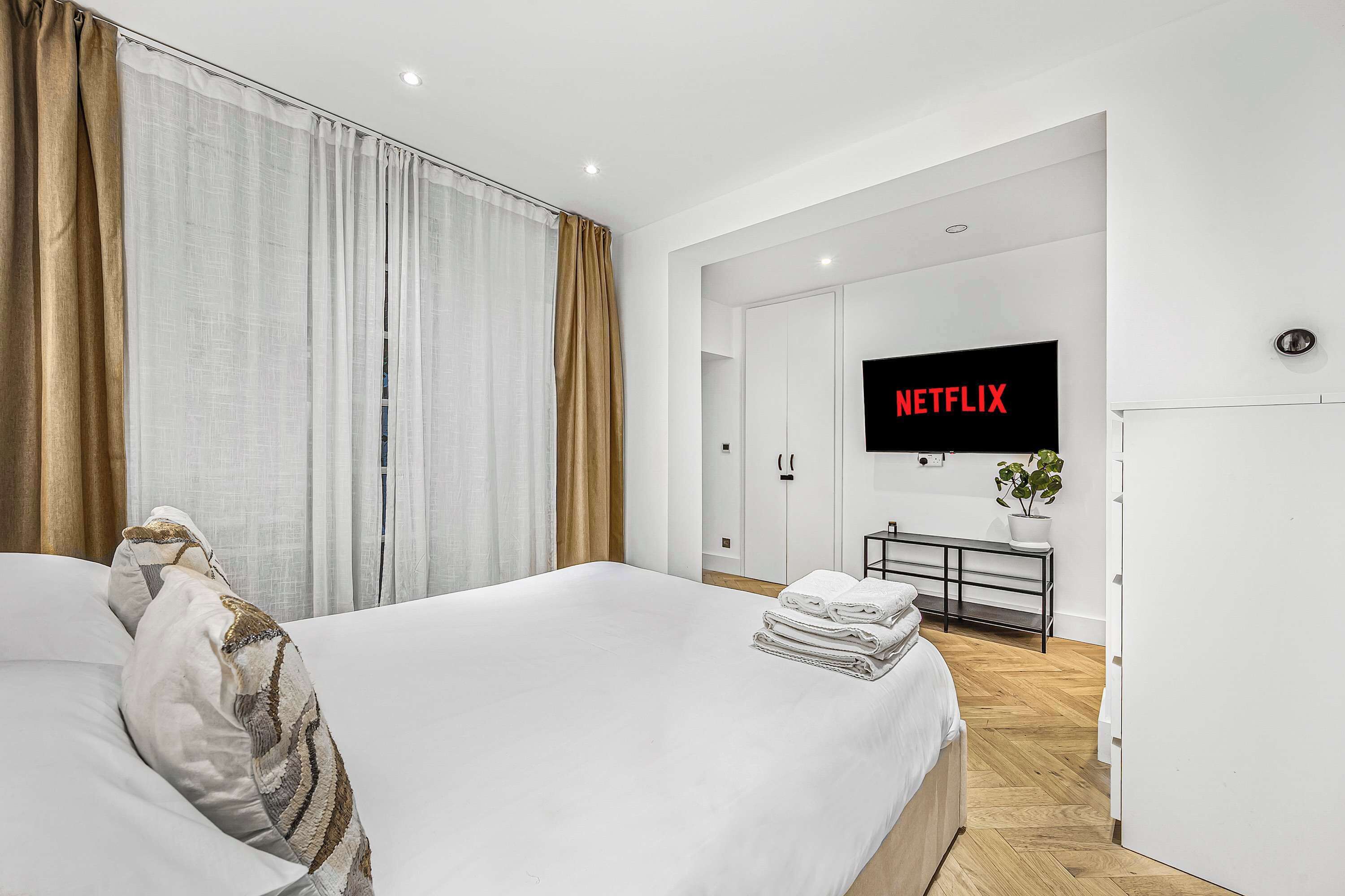 公寓, 1 张特大床和 1 张沙发床, 露台 (Fitzroy St 39A) | 1 多间卧室