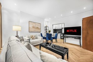 Leilighet, 1 kingsize-seng med sovesofa, terrasse (Fitzroy St 39A) | Oppholdsområde