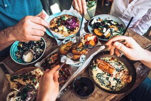 Food and drink - The Eyre Suite Two - Farringdon - by Frankie (London)