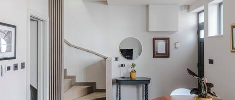 Talo, useita sänkyjä, keittiö, kaupunkinäköala (Huntsworth Mews 7) | Sisätilat