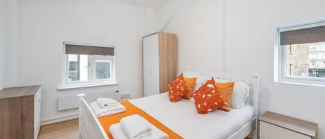 Lejlighed - 1 dobbeltseng med sovesofa - køkken - byudsigt (Grafton B) | 1 soveværelse