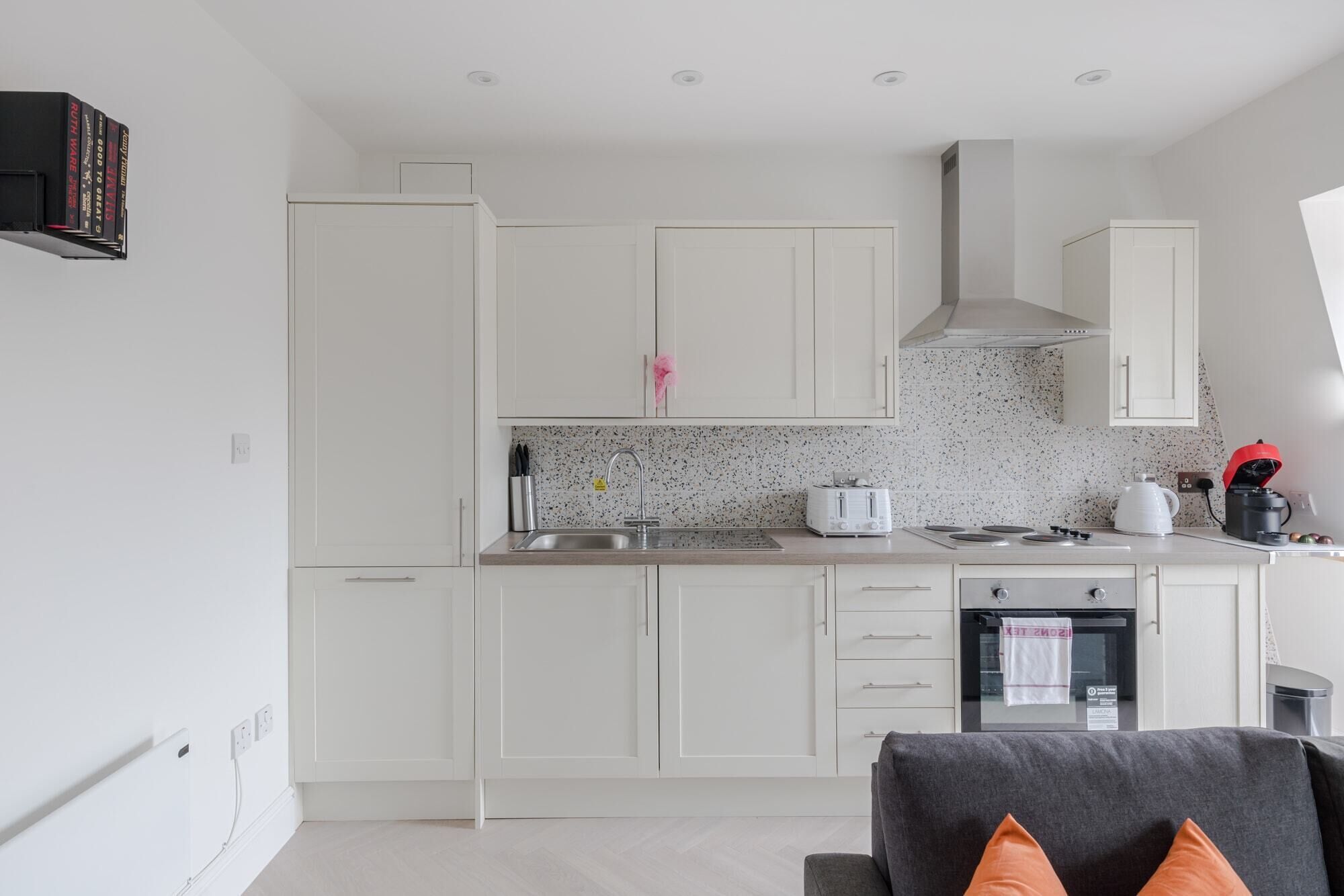 Apartment, 1 Double Bed with Sofa bed, Patio, City View (Foley St 4) | Private kitchen