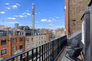 Apartamento, 1 cama de casal e sofá-cama, varanda, vista para a cidade (Foley St 4) | Área da propriedade