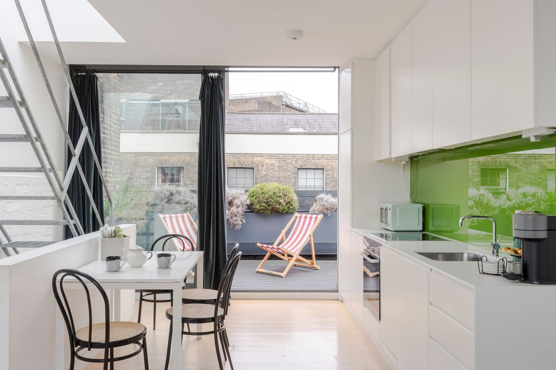 House, Multiple Beds, Terrace, City View (Park St 10(2) & 12) | Private kitchen