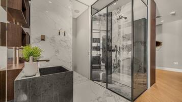 Huis, meerdere bedden, keuken (Royalty Mews, 9) | Badkamer | Handdoeken