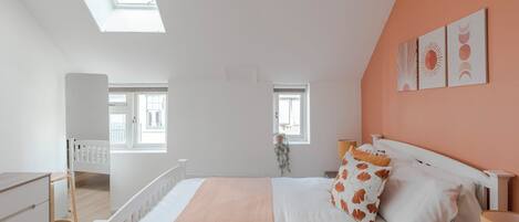 Apartment, 1 Double Bed with Sofa bed, Kitchen, City View (Grafton C)