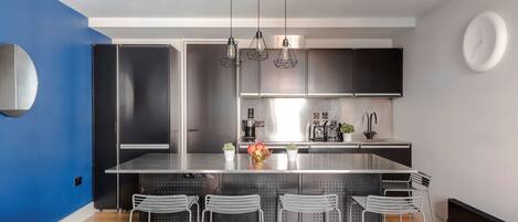 公寓, 1 张特大床和 1 张沙发床, 厨房, 城市景观 (Long Acre 2) | 私人厨房