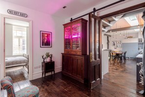 House, Multiple Beds, Patio, City View (Park 10-14) - The Shard-view Shindig - Borough - by Frankie Says (London)