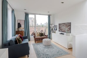 House, Multiple Beds, Patio, City View (Park 10-14) | Living area - The Shard-view Shindig - Borough - by Frankie Says (London)