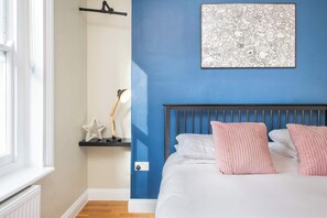 Apartment, 1 Double Bed with Sofa bed, Kitchen, City View (GTS 3,59) | 1 bedroom, individually decorated, individually furnished - Charming Central London Retreat by Frankie Says (London)