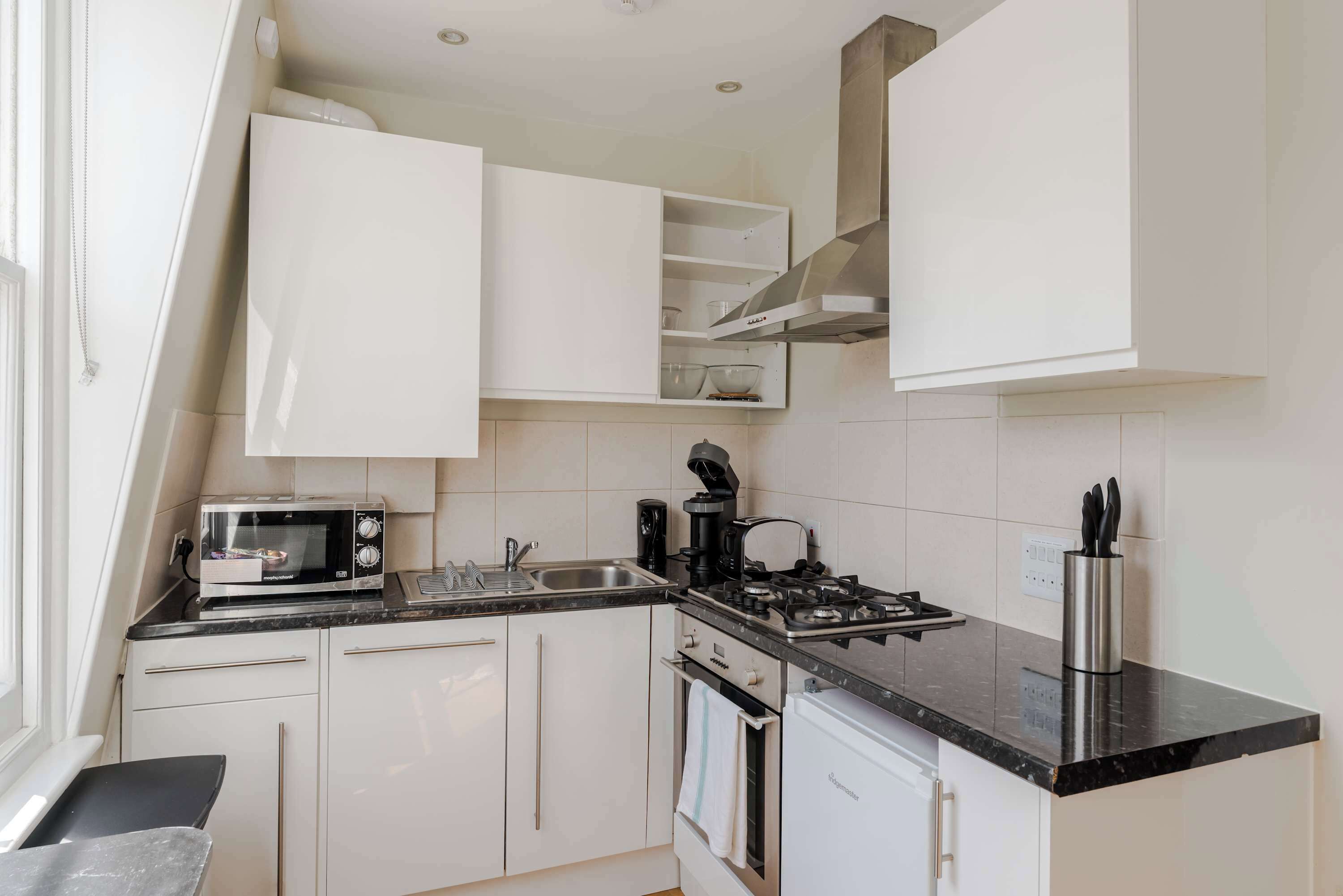 Apartamento, 1 cama doble con sofá cama, cocina, vistas a la ciudad (GTS 3,59) | Cocina privada