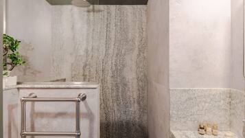 Lejlighed - 1 kingsize-seng med sovesofa - køkken - byudsigt (Brewer St A) | Badeværelse