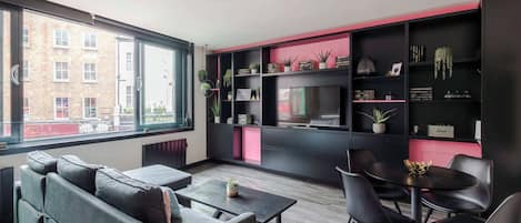 Apartment, Multiple Beds, Kitchen, City View (Old Compton 1) | View from room