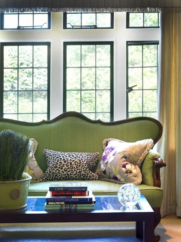 Botón de imagen sin clasificar, 1 de 42