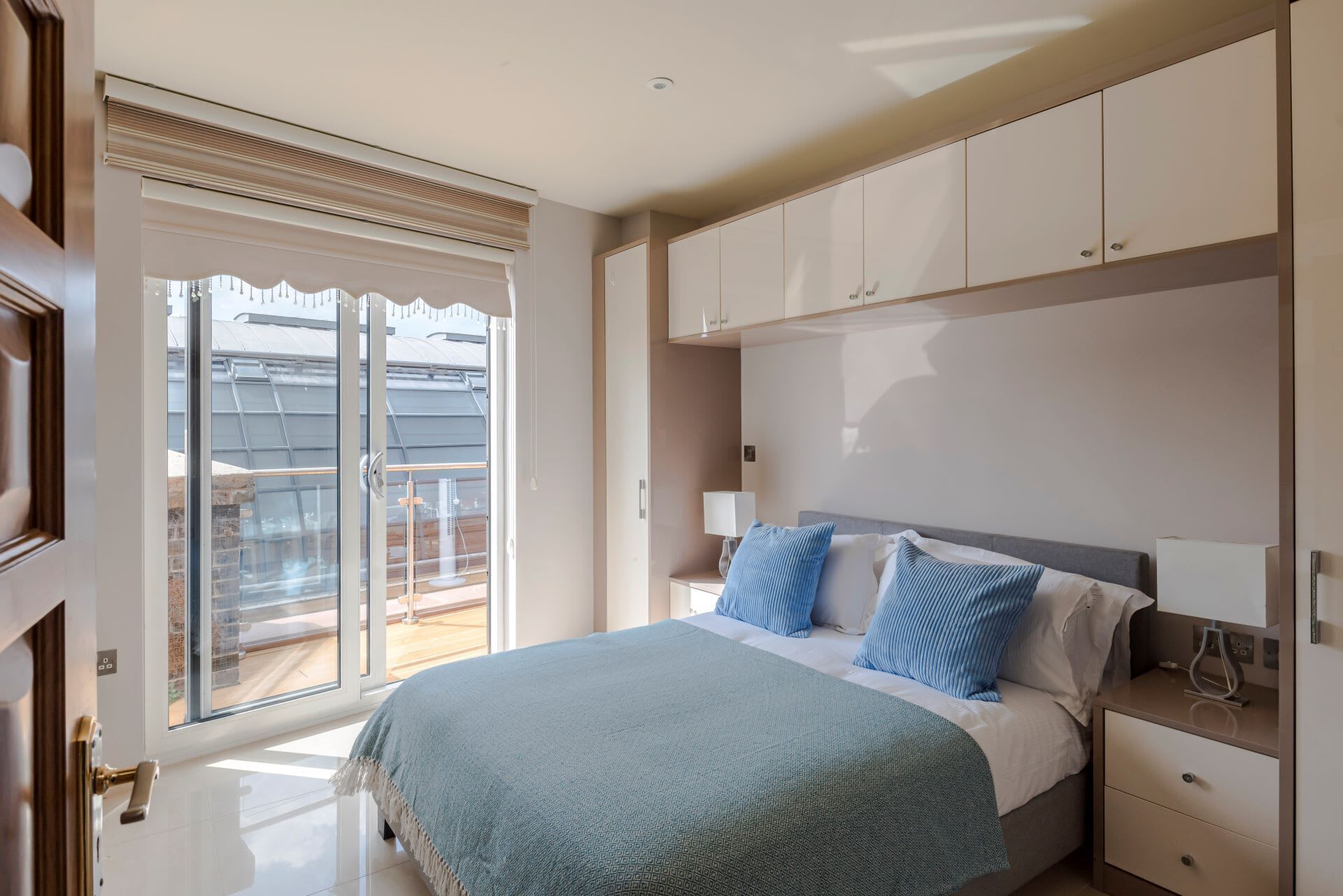 Apartment, Multiple Beds, Patio, City View (Sandra House 1 (PH)) | 4 bedrooms, individually decorated, individually furnished, bed sheets