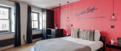 Apartment, Multiple Beds, Terrace, City View (Long Acre 3) | 3 bedrooms