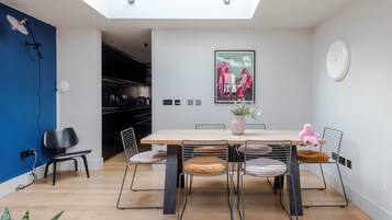 Appartement, plusieurs lits, terrasse, vue ville (Long Acre 3)