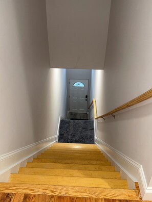 Unclassified image, 2 of 19, button - Cozy 3-bedroom house in perfect Newark with cool AC/HEAT and comfort (Newark)