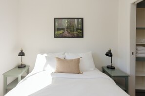 Comfort Cabin, Partial Ocean View - Camp Trinidad RV Resort and Cabins (Trinidad)