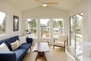 Comfort Cabin, Partial Ocean View | Living area - Camp Trinidad RV Resort and Cabins (Trinidad)