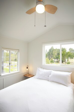 Comfort Cabin, Partial Ocean View | Free WiFi - Camp Trinidad RV Resort and Cabins (Trinidad)