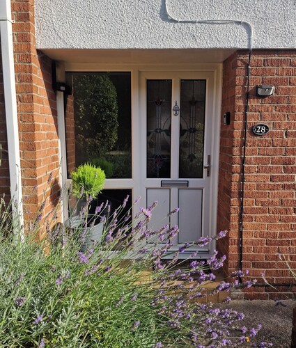 A warm welcome from Wales 1 Mile from the ICC/Celtic Manor