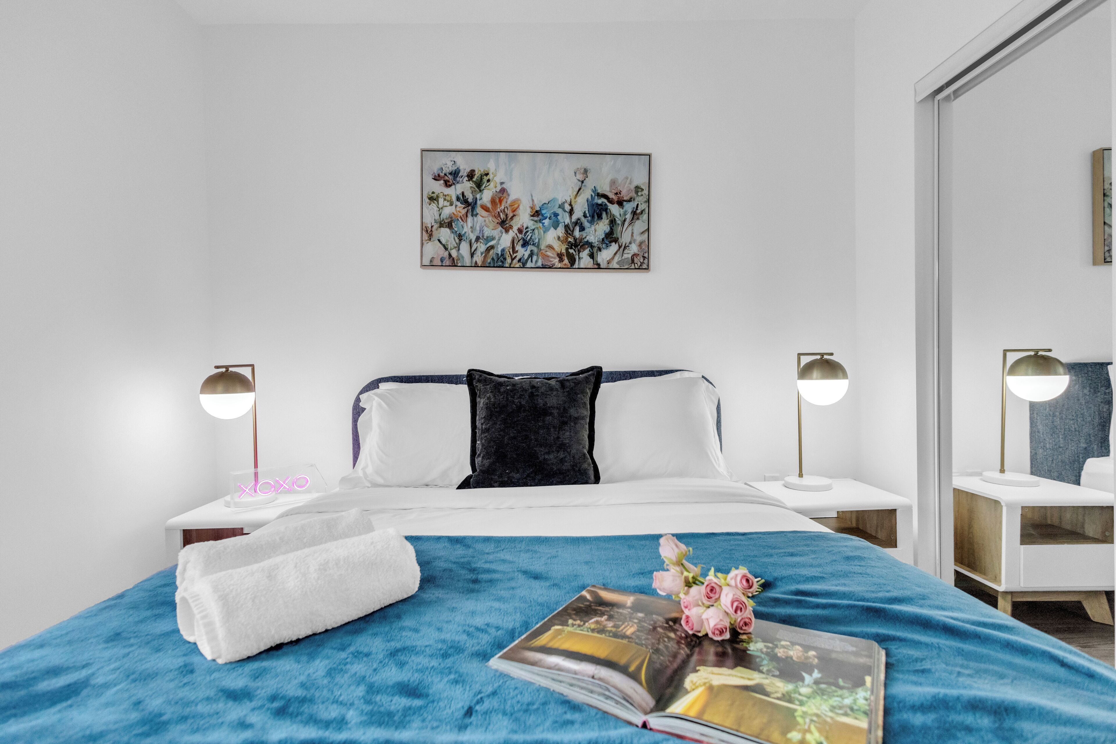 Royal Suite, Balcony, Lake View | Individually decorated, individually furnished, desk, iron/ironing board