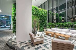 Interior - Suite SLS Lux Brickell City Views (Miami)