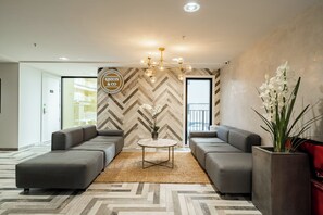 Interior - Cosy Sun-Kissed CBD High-Rise Retreat (Auckland Central)