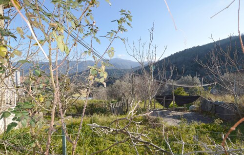 MAISON TYPIQUE DE VILLAGE