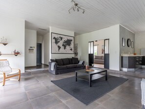 TV - Stunning villa - 10 guests (Parentis-en-Born)