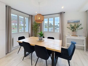 Dining - Contemporary villa near the beach - 6 guests (Jullouville)