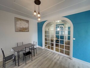 Immagine non classificata, 2 di 34, pulsante