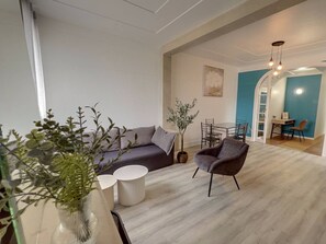 Unclassified image, 5 of 34, button - Spacious 2-bedroom house with terrace and parking (Saint-Dizier)