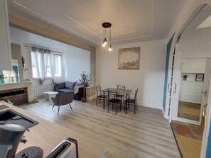 Unclassified image, 4 of 34, button - Spacious 2-bedroom house with terrace and parking (Saint-Dizier)