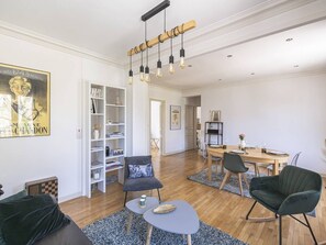 Photo non classée, 2 sur 22, bouton