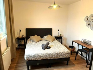 Unclassified image, 5 of 9, button - Charming T2 in Reims, perfect for couples or professionals (Reims)