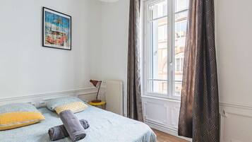 2 bedrooms, free WiFi, bed sheets