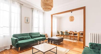 Spacieuse Maison Rénovée prÚs Basilique St-Rémi, 11 Pers, Terrasse