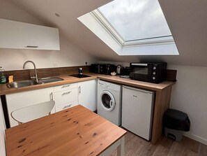 Imagen sin descripción, 3 de 9, botón