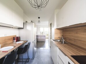 Unclassified image, 2 of 17, button - Spacious apartment with private terrace in Reims (Reims)