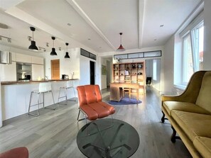 Niet-geclassificeerde afbeelding, 2 van 9, knop