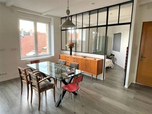 Niet-geclassificeerde afbeelding, 4 van 9, knop